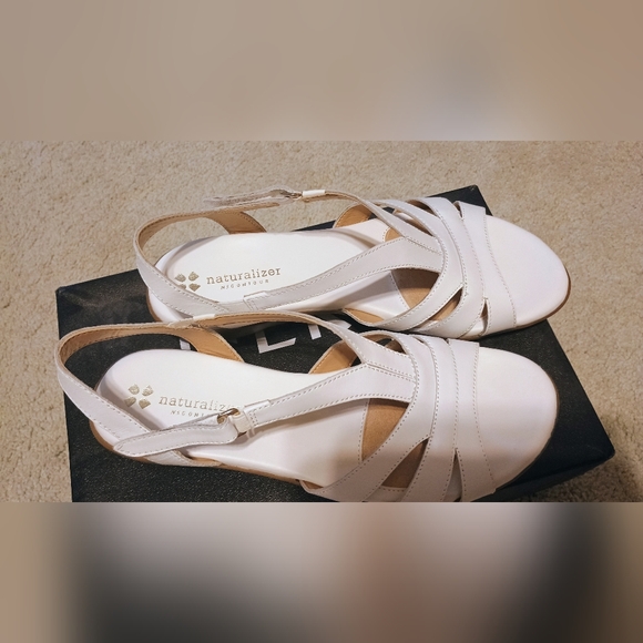 Naturalizer N5 Contour‎ Neina White Leather Sandal Women's Size 8.5 M - Picture 3 of 5